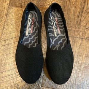 Sketchers Black Memory Foam Shoes size 9 US